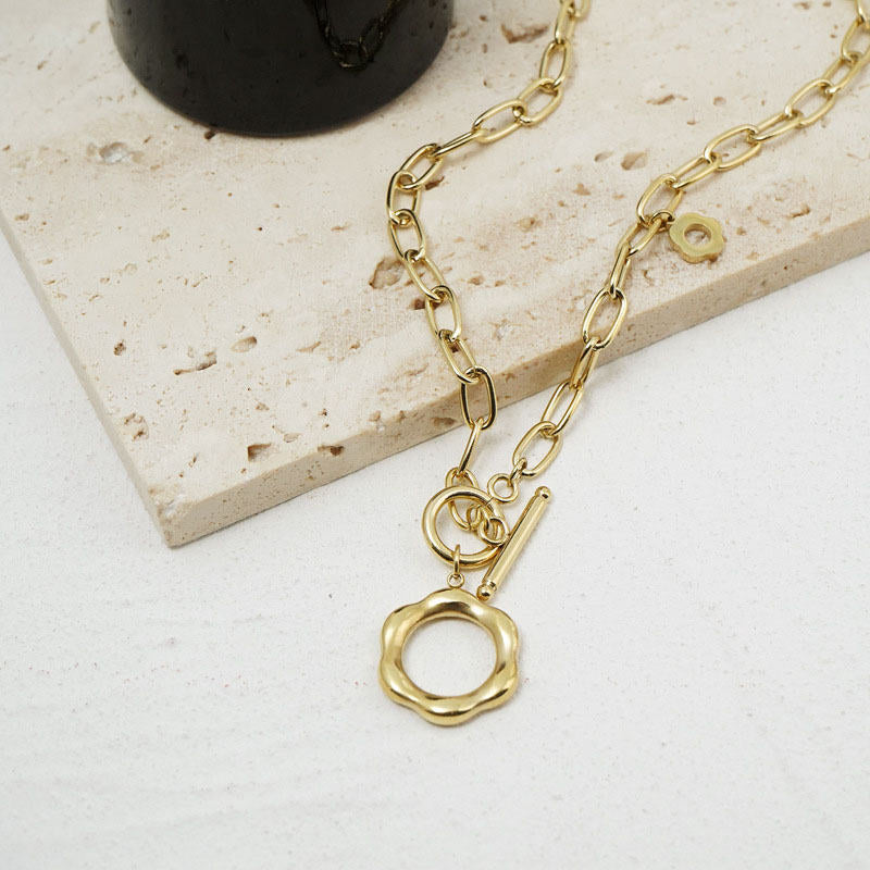 OT Buckle Vintage Flower Pendant Necklace For Women Girls