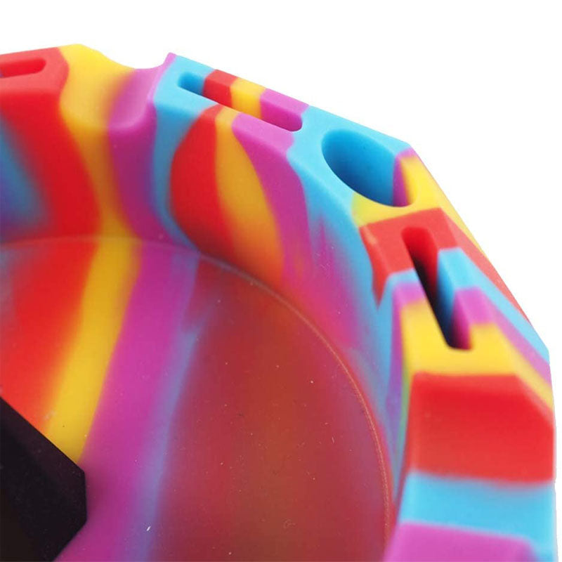 Geometric Silicone Ashtray Eco-Friendly Portable Unbreakable Tabletop Tray for Cigarettes Cigar -Red+Yellow+Purple+Blue