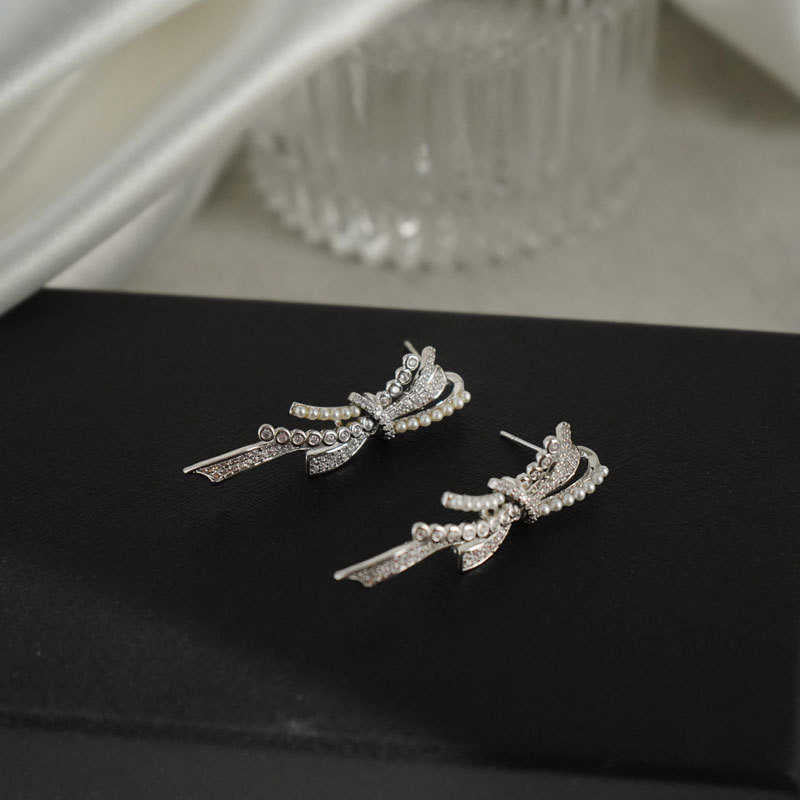 Crystal Bow Earrings Lightweight Rhinestone Drop Earrings for Women