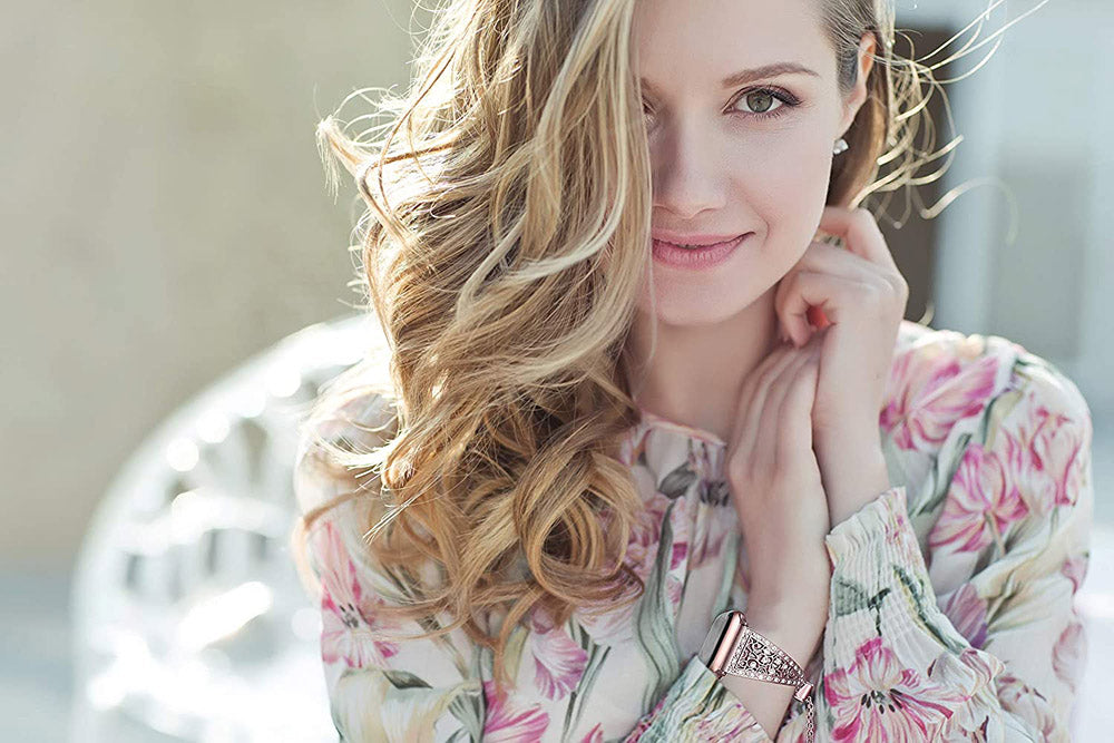 Hollow Retro Metal Watch Band With Diamond For Apple Watch SE/6/5/4/3/2/1(Pink)