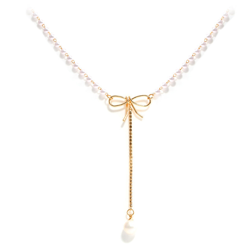 Retro Durable Pearl Necklace with Bow Pendant