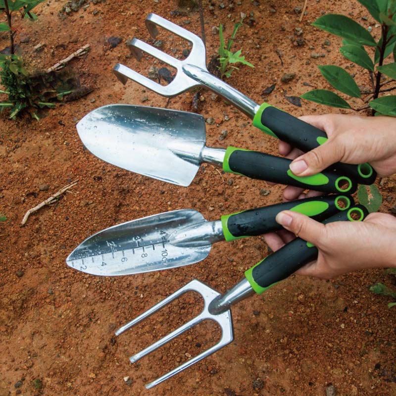 Home & Living4 Pack Garden Tool Set Garden Hand Shovels Aluminum Alloy Garden Trowels with Ergonomic Rubberized Non-Slip Grip