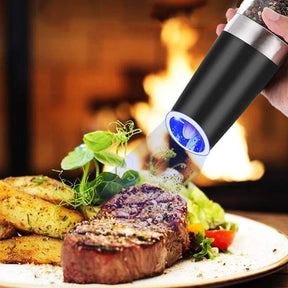 Gravity Electric Salt and Pepper Grinder Set with Adjustable Automatic Pepper and Salt Mill -black two -piece suit