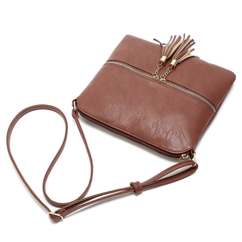 Lightweight Medium Crossbody Bag with Tassel-Browm