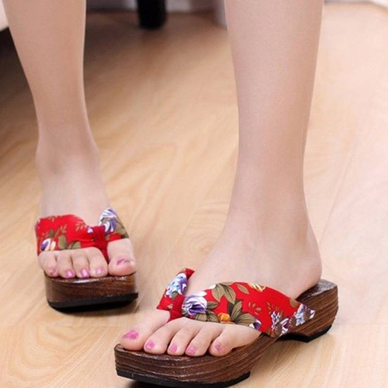 Womans Japanese Traditional Slip On Clogs Flip Flop Sandals-Red