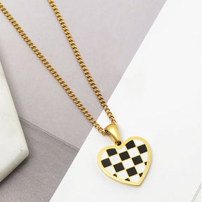 Black and White Checkerboard Heart Necklace Titanium Steel Pendant Sweet Cool Girl Jewelry