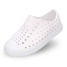 Soft-Soled Hole Shoes for Boys Girls Non-Slip Lightweight Sandals-White