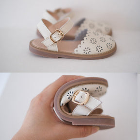 Kids Girls Sandals Anti-Slip Closed Toe Classic Flats for Summer-White