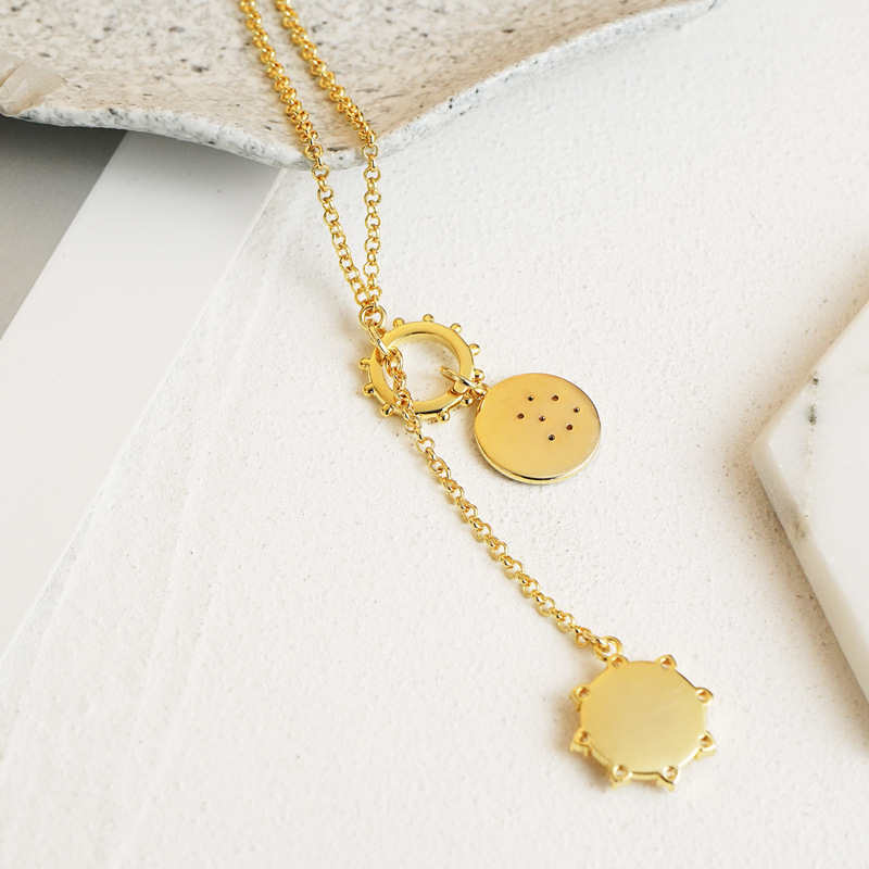 Retro Moon and Star Pendants Necklace Clavicle Chain-Gold