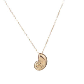 Fashion Woman Conch Pendant Necklace-Gold