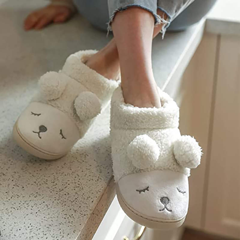 Warm Indoor Slippers for Women Fleece Winter Boots-White