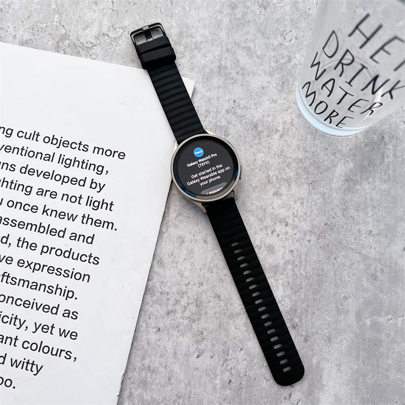 Sports Watch Strap Wave Pattern for Samsung Gear S2 Huawei Watch GT-Black