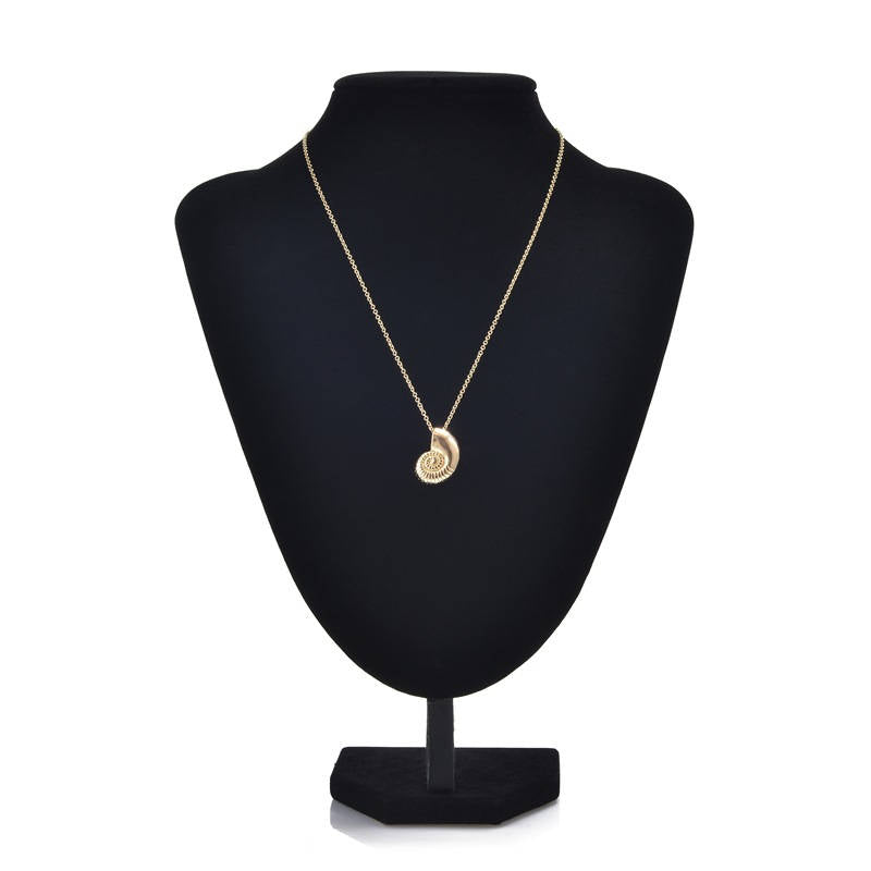 Fashion Woman Conch Pendant Necklace-Gold