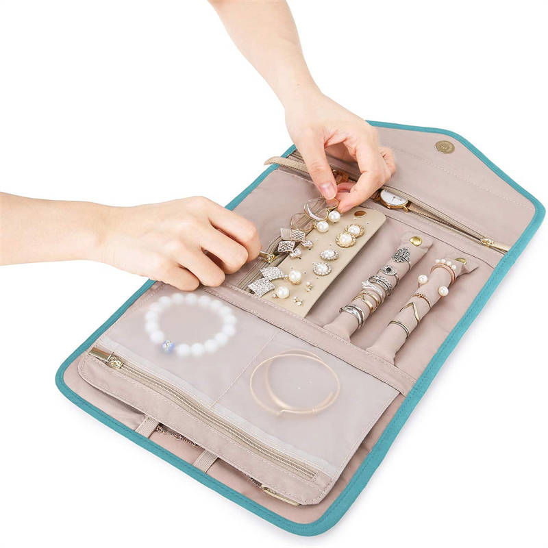Home & LivingTravel Jewelry Organizer Roll Foldable Jewelry Case for Rings Necklaces - Sky Blue