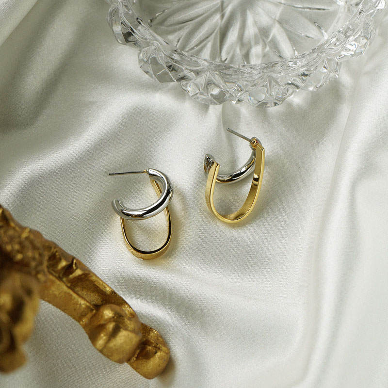 Simple Two Tone C-shaped Earrings Geometric Stud