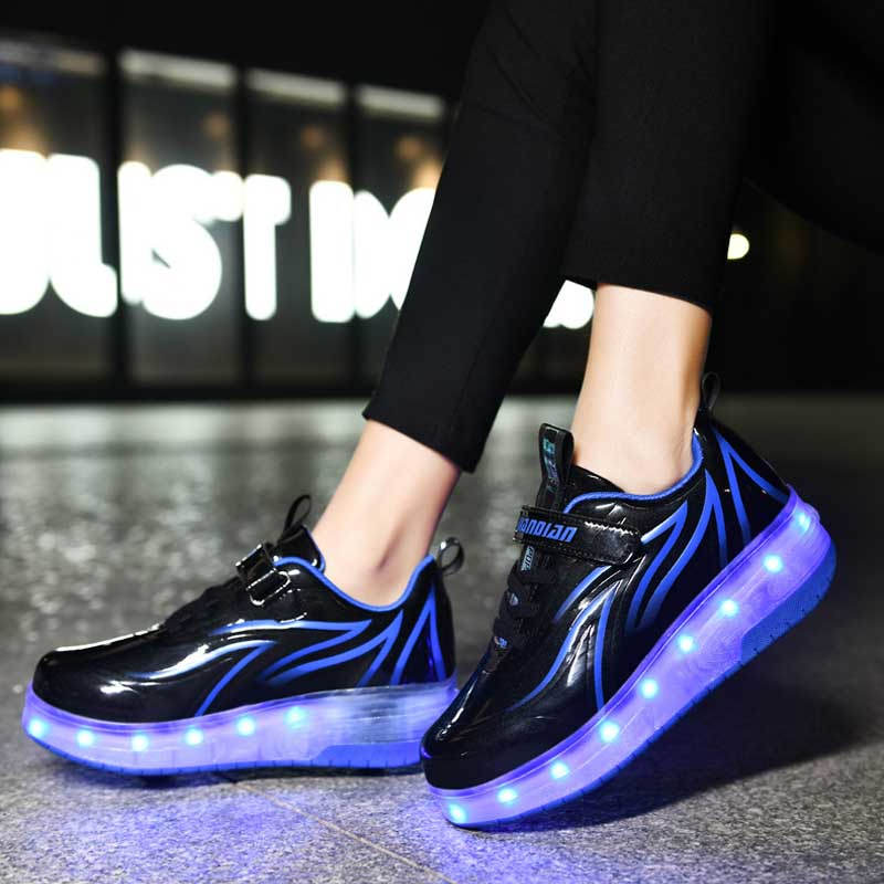 Double Wheel Roller Skate Shoes Light Up Sneakers for Boys Girls-Black Blue