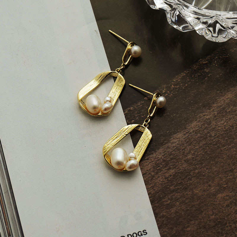 Irregular Inlaid Pearl Personality Earrings for Women