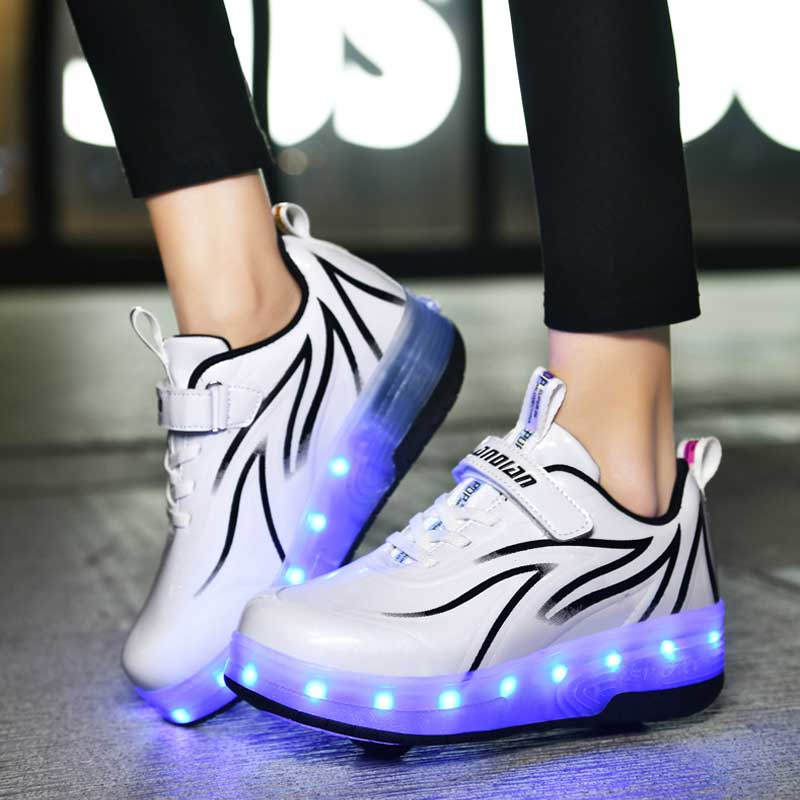 Double Wheel Roller Skate Shoes Light Up Sneakers for Boys Girls-Black White
