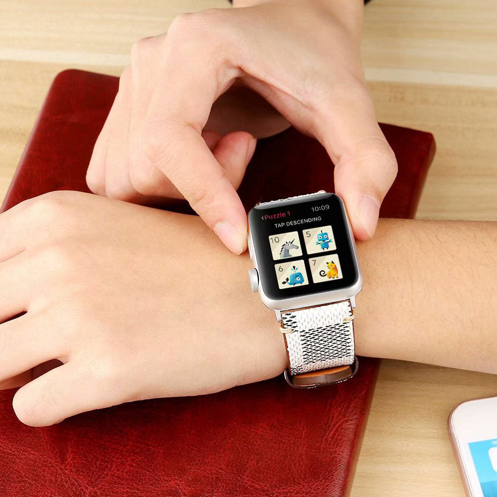 Checkered Pattern PU Leather Watch Band Microfiber Design For Apple Watch SE/6/5/4/3/2/1(Apricot)