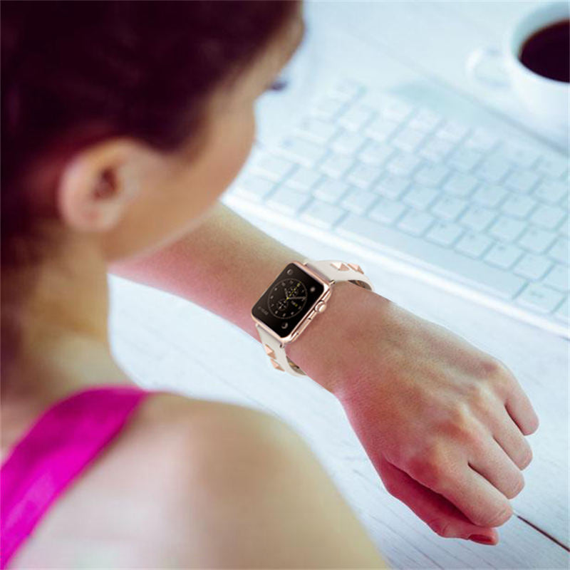Stylish RoseGold Rivets Leather Replacement Band for iWatch Series 6/5/4/3/2/1/SE-White