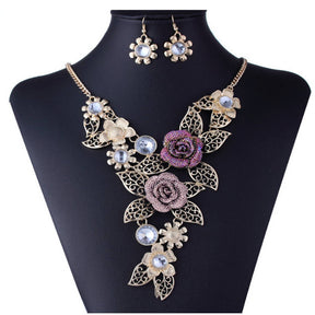 Womens Vintage Flower Rose Gold Necklace + Earrings Jewelry Set