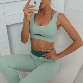 Womens Color Block Hip Lift Fitness Suit Sports Underwear and Yoga Trousers-Green